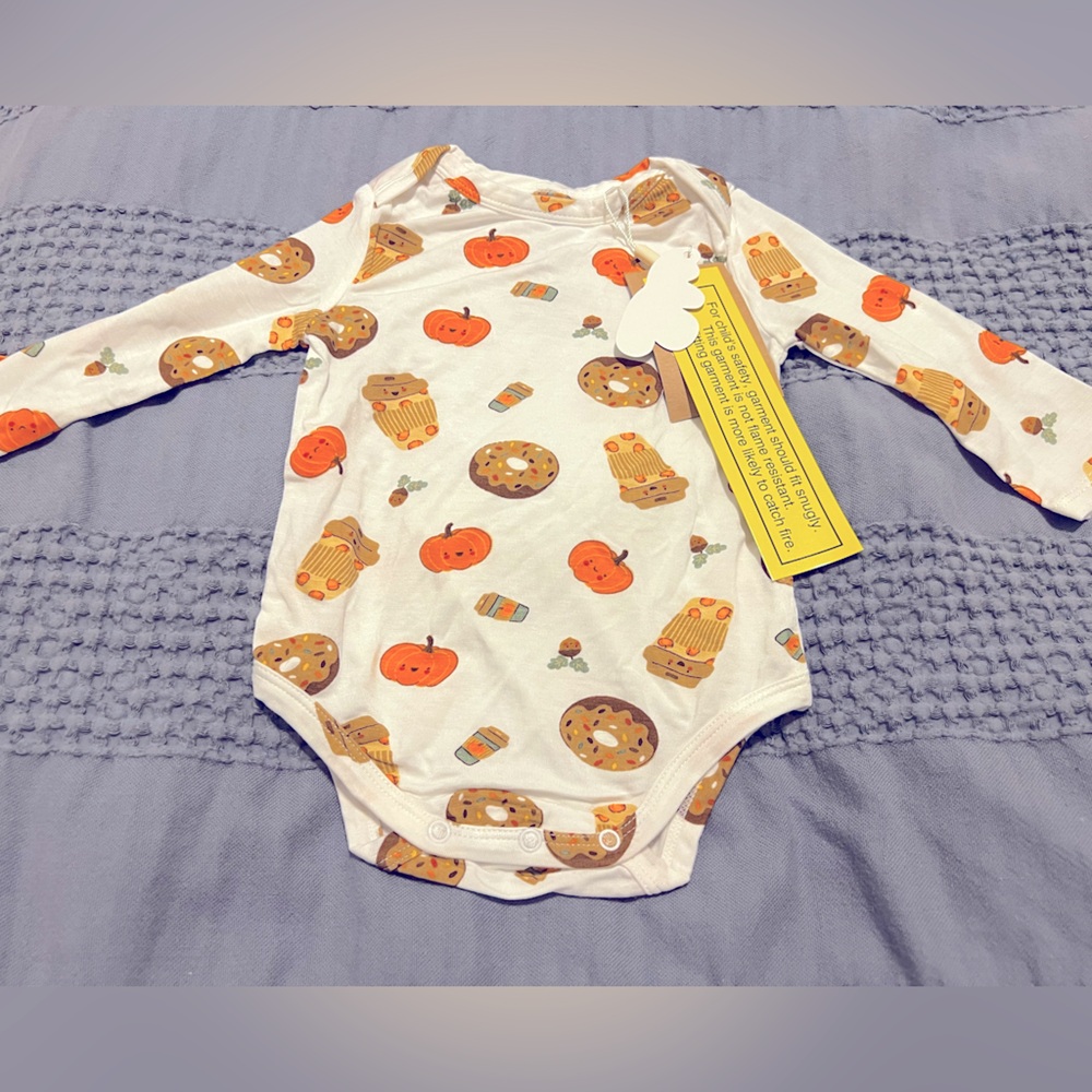 NWT Angel Dear Bamboo Long Sleeve Bodysuit: Pumpkin Spice Latte Size 6-12M
